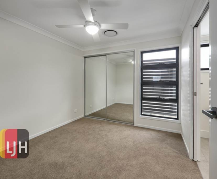 Unfurnished room with ensuite in a share house