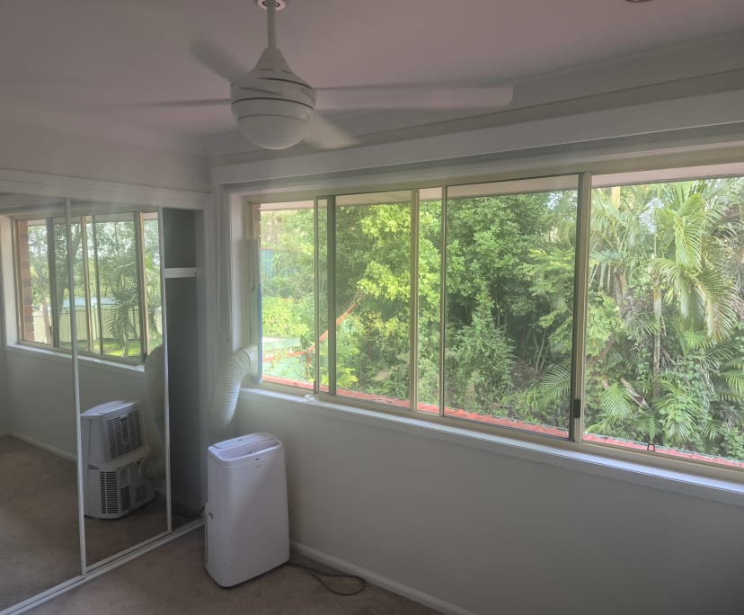 Unfurnished room in a share house