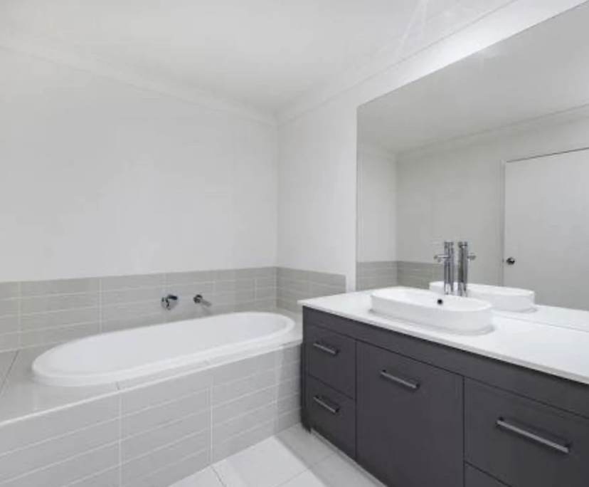 $400, Share-house, 2 rooms, Merrimac QLD 4226, Merrimac QLD 4226