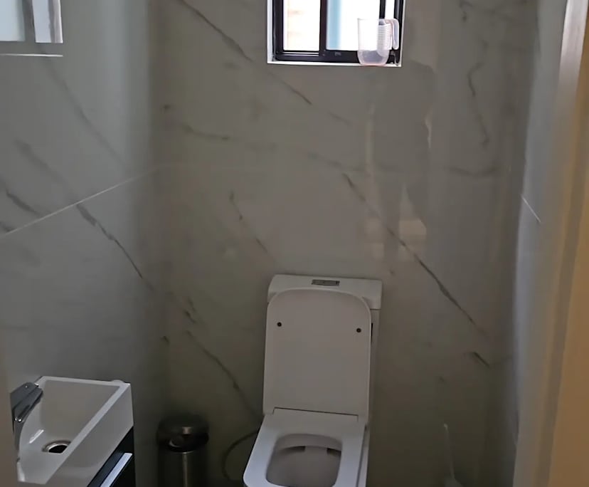 Unfurnished room in a share house