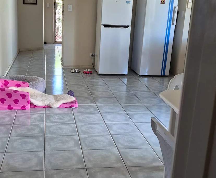 $350, Share-house, 4 bathrooms, Varsity Lakes QLD 4227