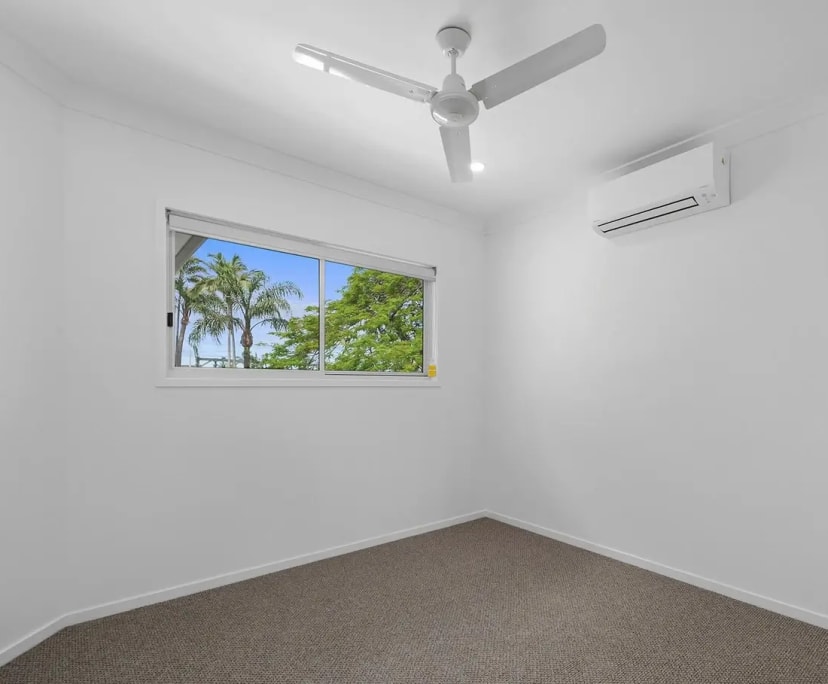 Unfurnished room in a share house