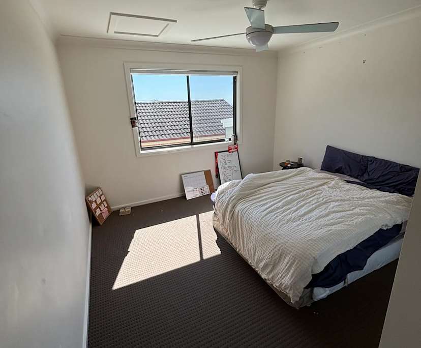 Unfurnished room in a share house