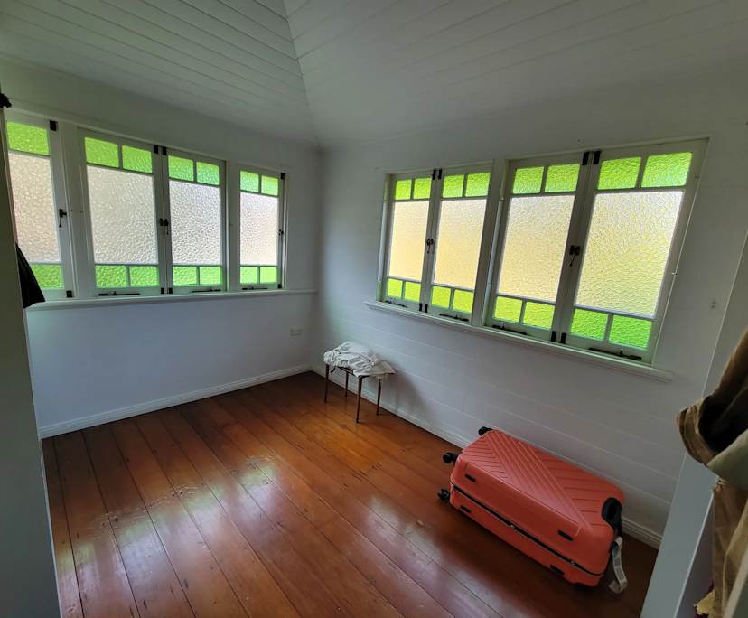$300, Share-house, 3 bathrooms, West End QLD 4810