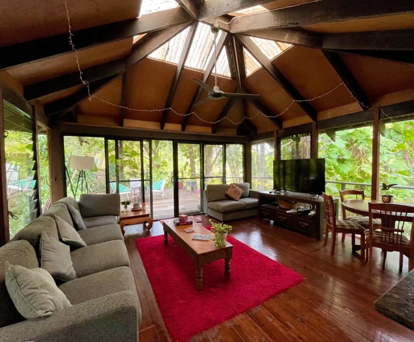 Room for Rent in Newmarket, Brisbane 320, Furnish...