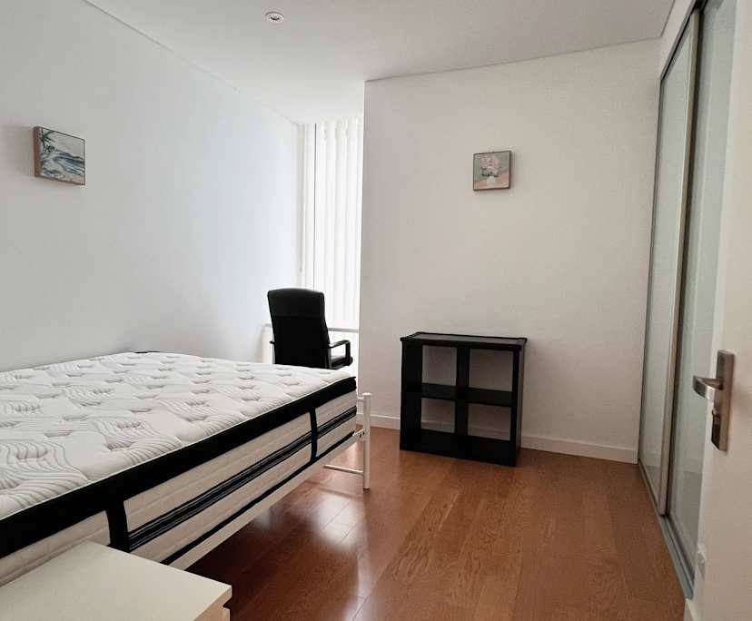 Furnished room with own bathroom