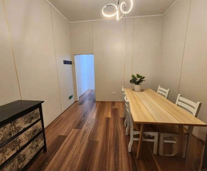 $450, Share-house, 4 bathrooms, South Yarra VIC 3141