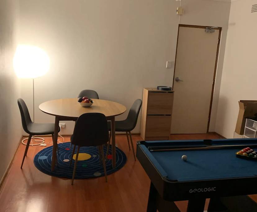 Unfurnished room in a flatshare