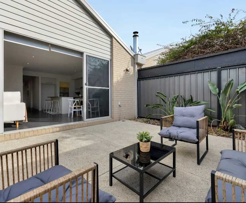 $240, Share-house, 3 bathrooms, Craigieburn VIC 3064