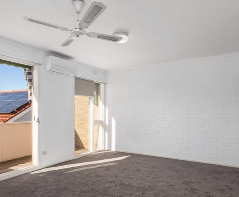 Unfurnished room in a share house