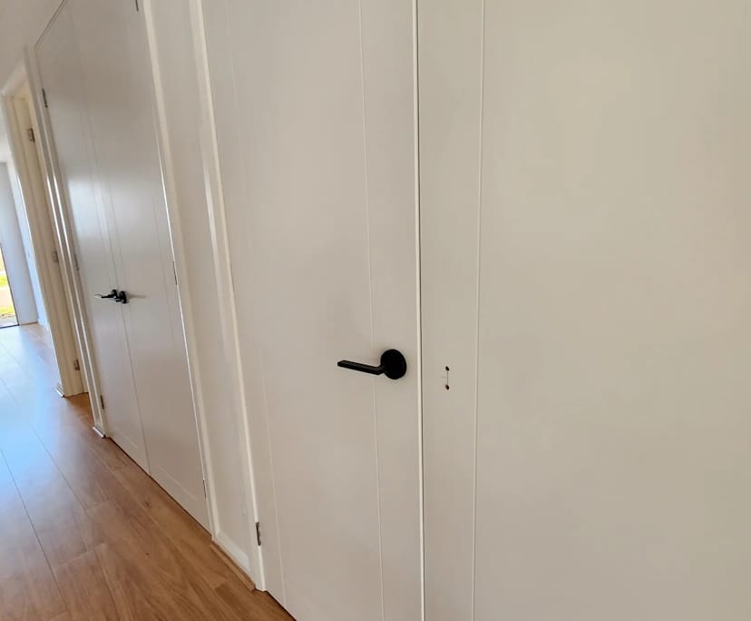 $250, Share-house, 4 bathrooms, Strathtulloh VIC 3338