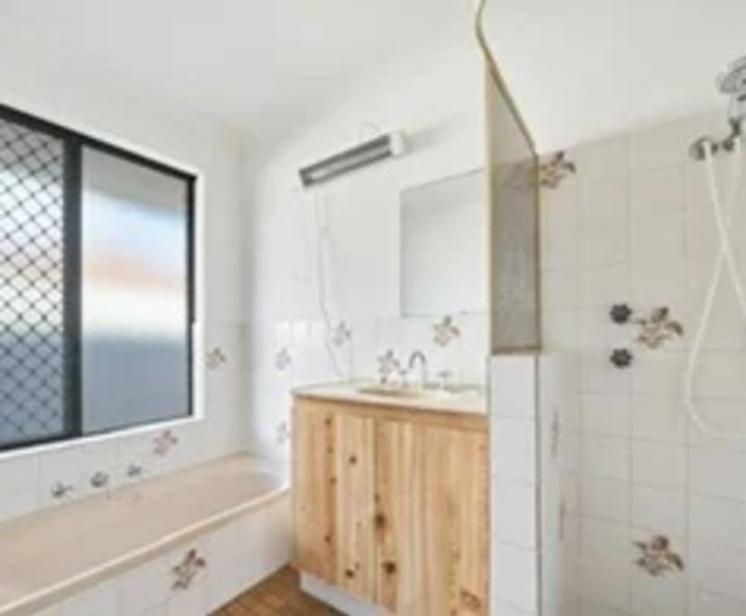 $175, Share-house, 5 bathrooms, Carlisle WA 6101