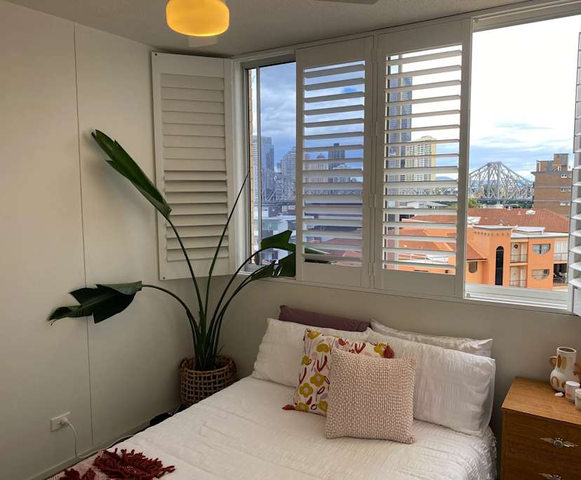 Unfurnished room in a flatshare