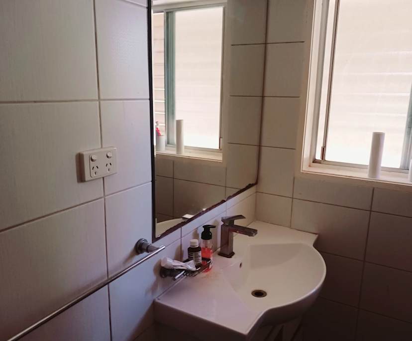 $250, Share-house, 3 bathrooms, Lawnton QLD 4501