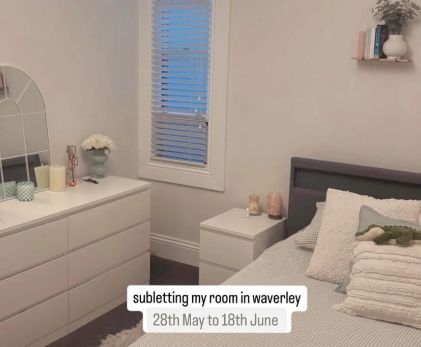 Furnished room in a share house