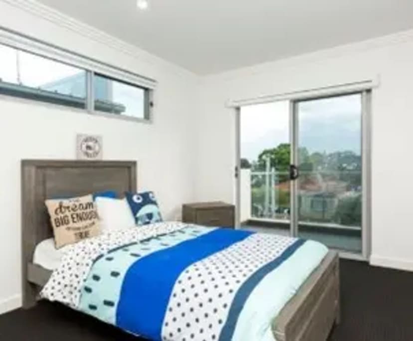 $345, Homestay, 2 rooms, Greenacre NSW 2190, Greenacre NSW 2190