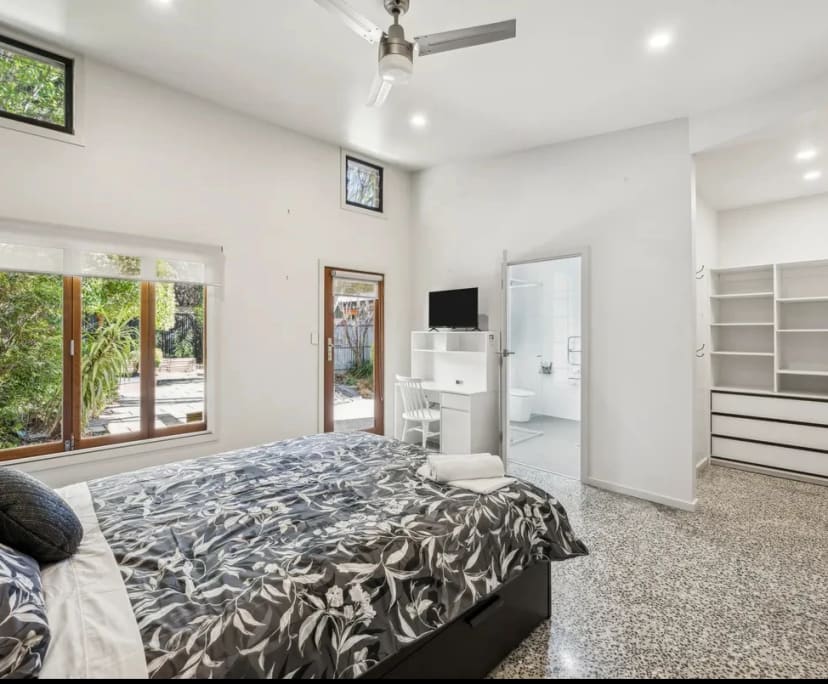 Furnished room in a share house