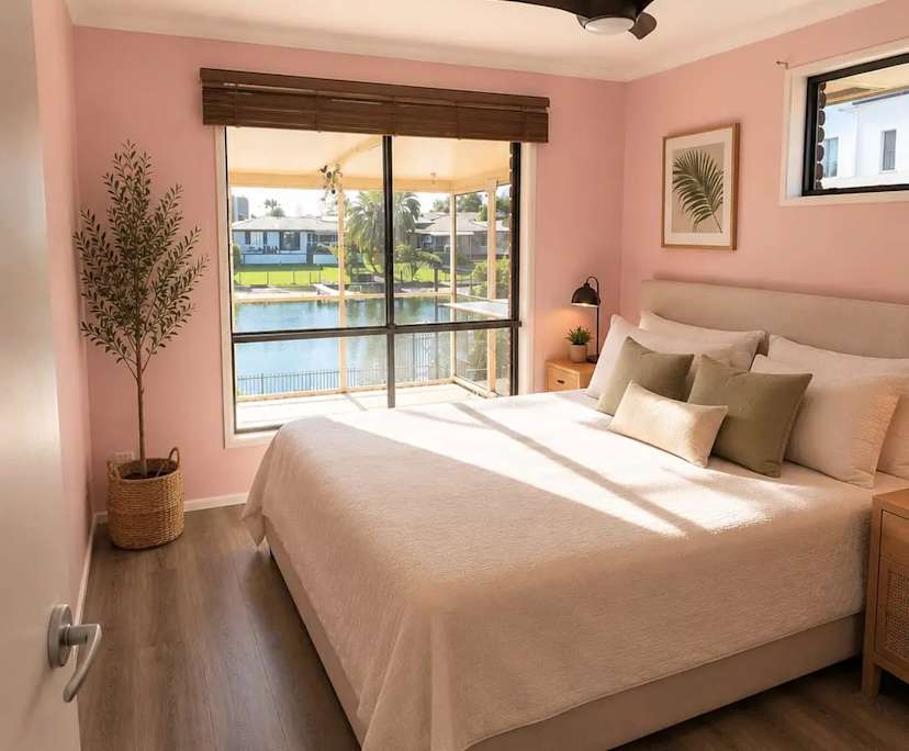Furnished room with ensuite in a share house