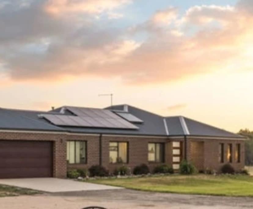 $200, Share-house, 3 bathrooms, Chiltern VIC 3683