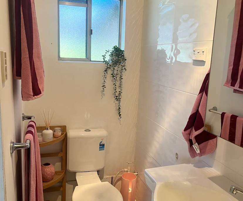 $300, Share-house, 4 bathrooms, Springfield NSW 2250
