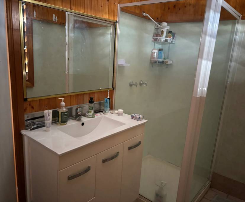 $240, Share-house, 5 bathrooms, Parramatta Park QLD 4870