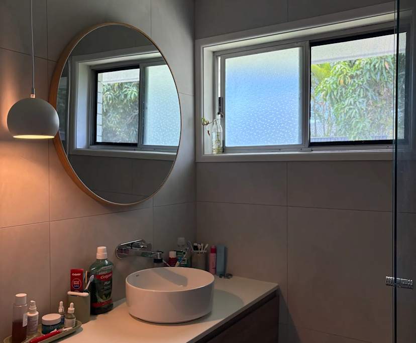 $450, Share-house, 3 bathrooms, Burleigh Waters QLD 4220