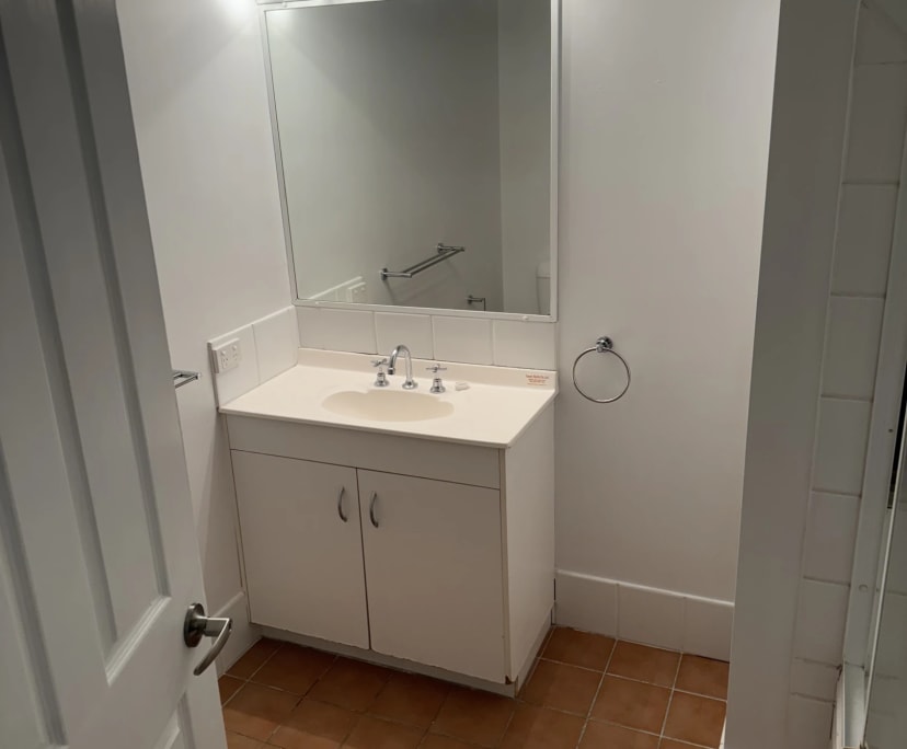 2 Rooms for Rent in Reedy Creek, Gold Coast 375,