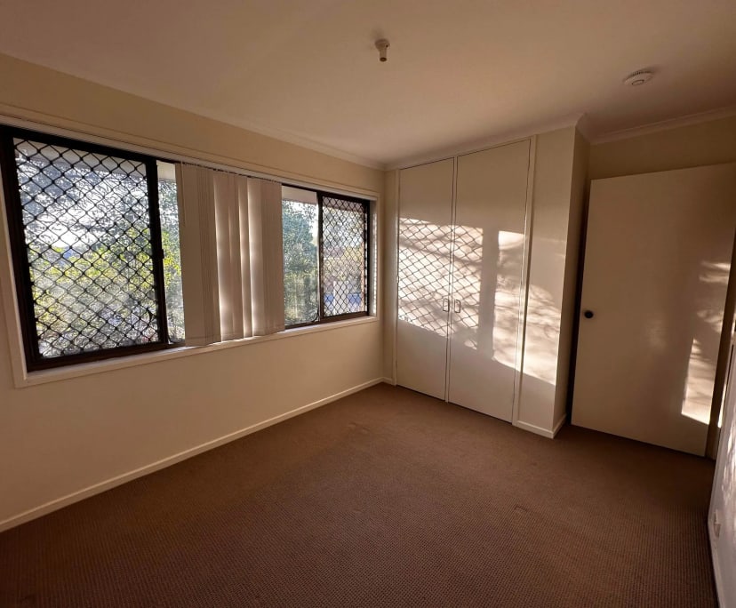 Room for Rent in Carindale, Brisbane 180, Flexibl...