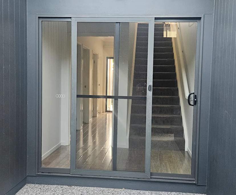 Whole property with 5 rooms for rent