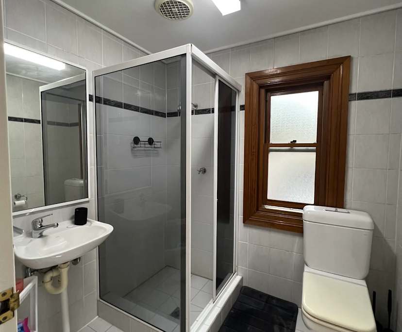 $430, Share-house, 6 bathrooms, Glebe NSW 2037