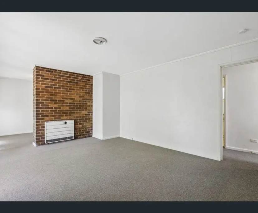 Whole property with 3 rooms for rent