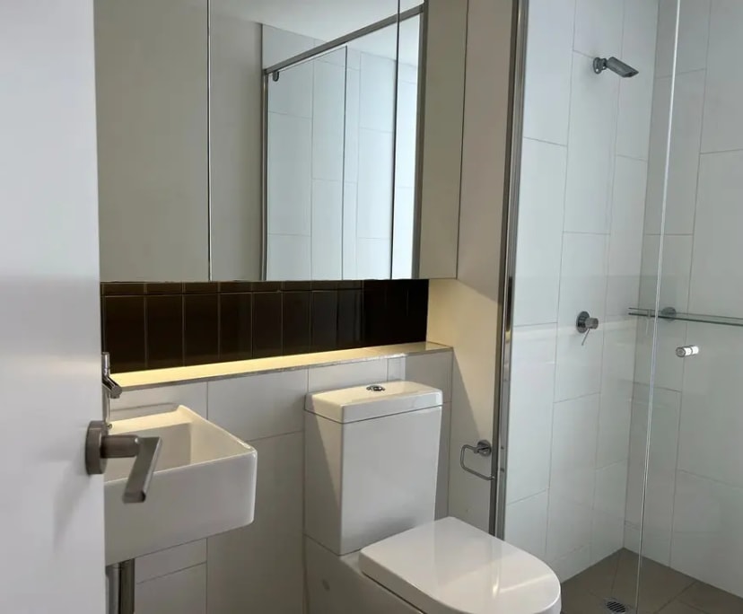 $279, Flatshare, 2 bathrooms, Box Hill VIC 3128