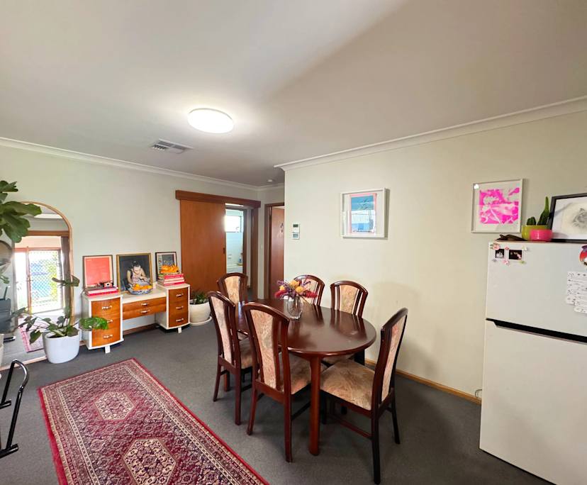 $285, Share-house, 3 bathrooms, Marion SA 5043