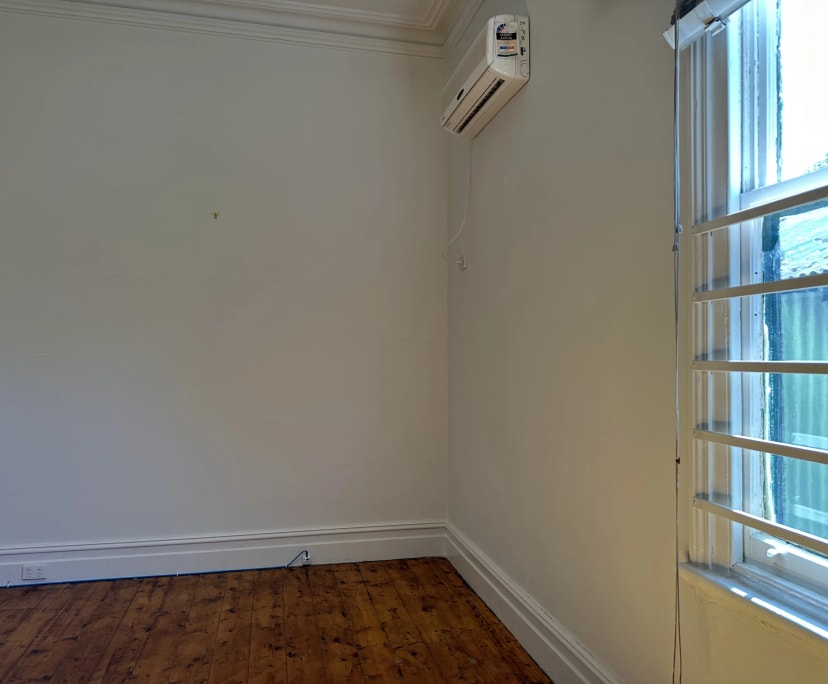 Room for Rent in Thornbury, Melbourne 220, Unfurn...