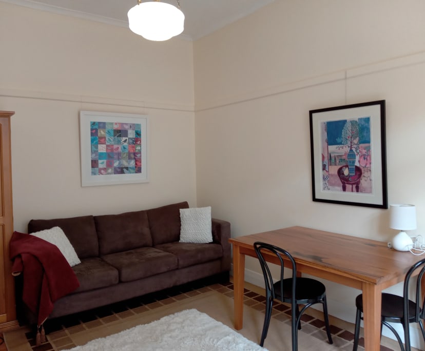 $390, 1-bed, 1 bathroom, Malvern East VIC 3145