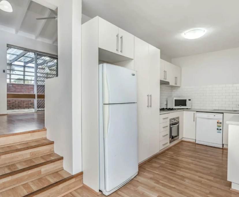 $235, Share-house, 3 bathrooms, Como WA 6152