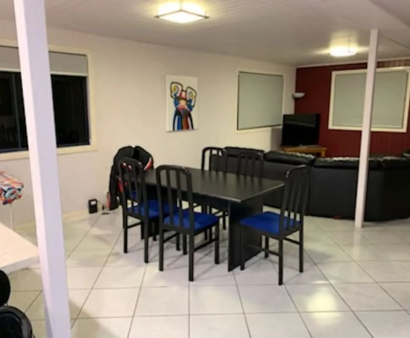 $290, Share-house, 3 bathrooms, East Brisbane QLD 4169