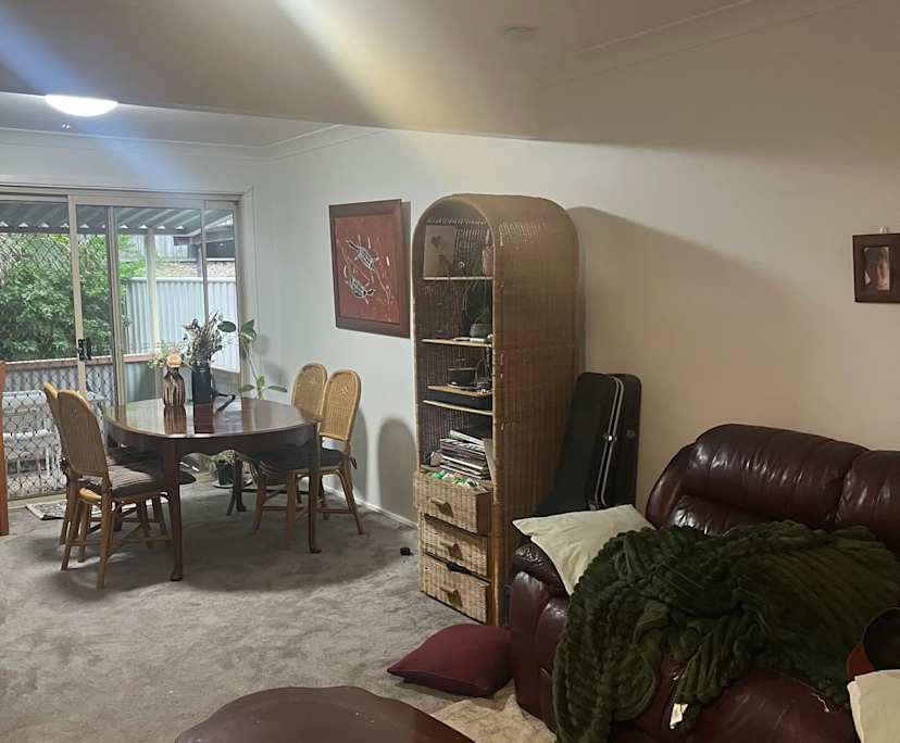 $300, Flatshare, 2 bathrooms, Banora Point NSW 2486