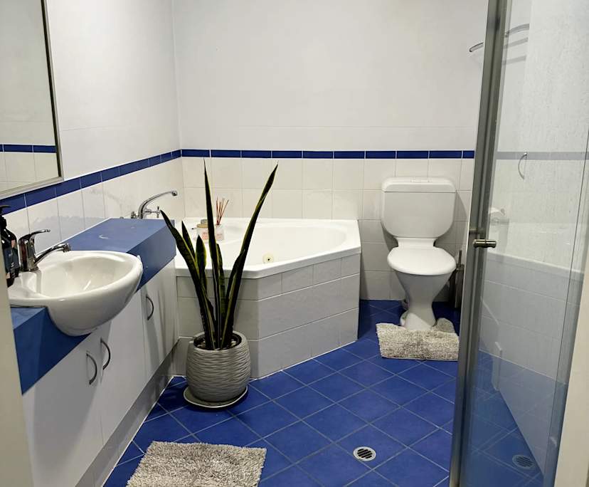 $400, Flatshare, 2 bathrooms, Perth WA 6004