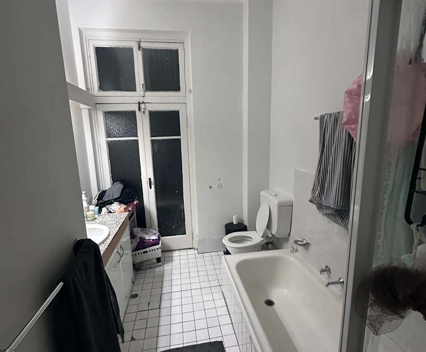 Unfurnished room in a share house