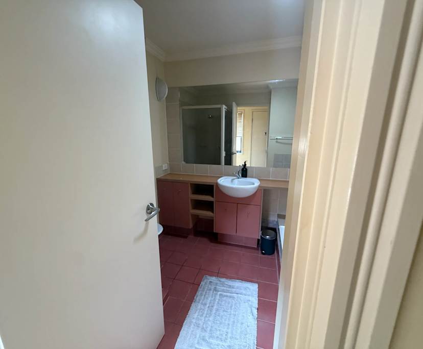 $350, Share-house, 3 bathrooms, Robina QLD 4226