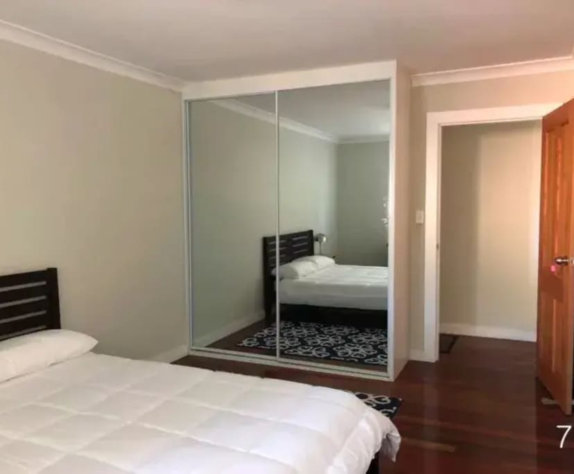 Furnished room in a share house