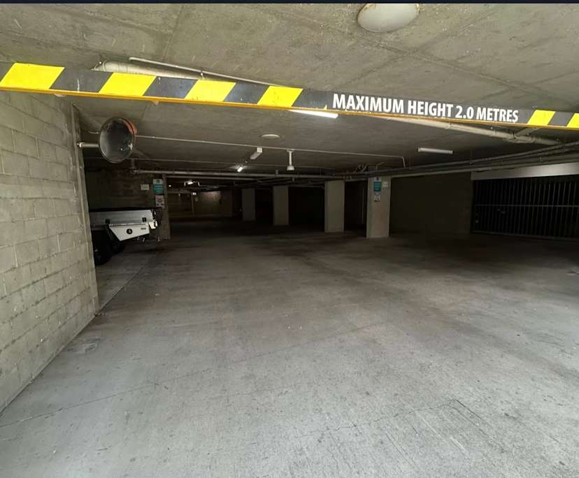 $280, Flatshare, 2 bathrooms, Taringa QLD 4068