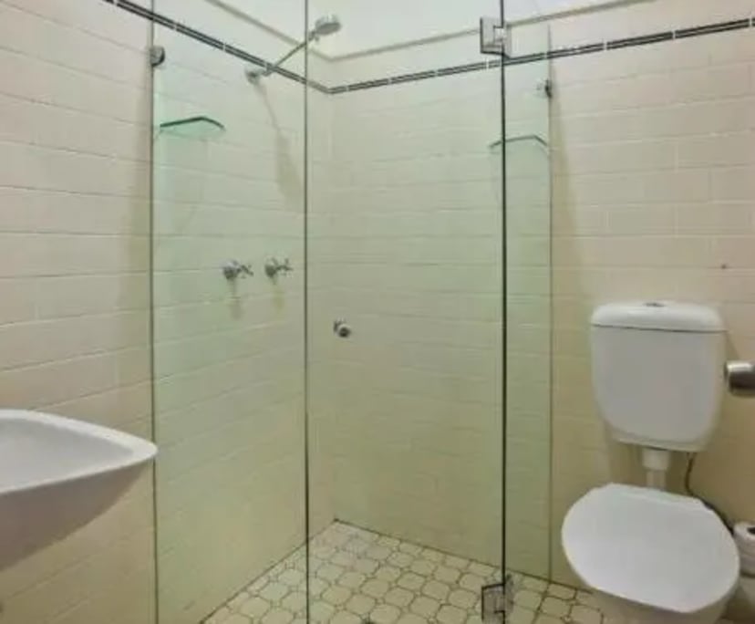 $275, Flatshare, 6 bathrooms, Haymarket NSW 2000