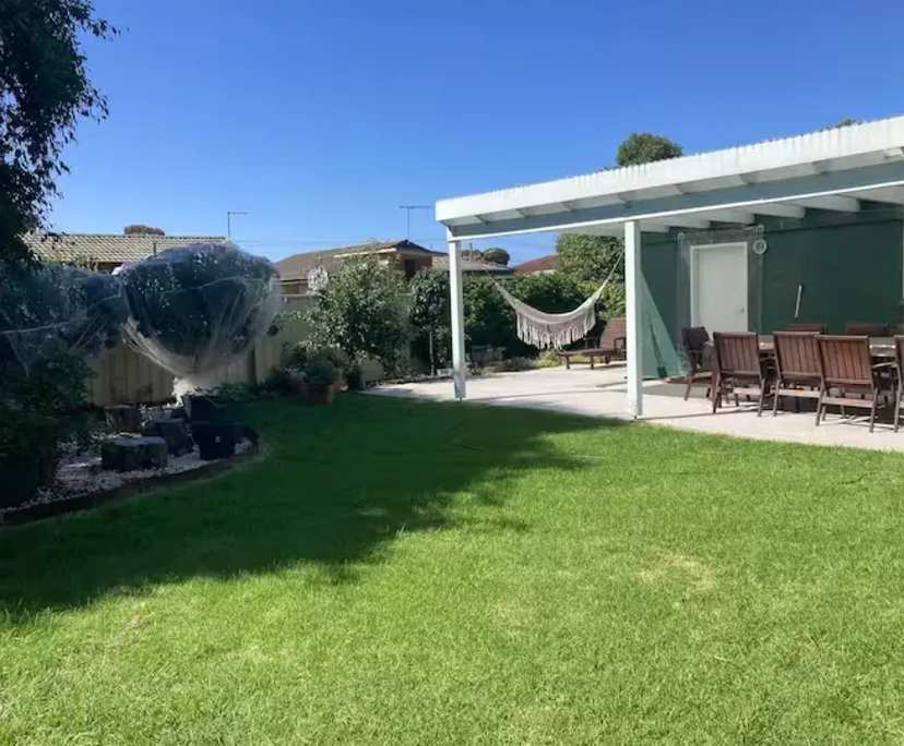 $390, Share-house, 3 bathrooms, Sunshine West VIC 3020
