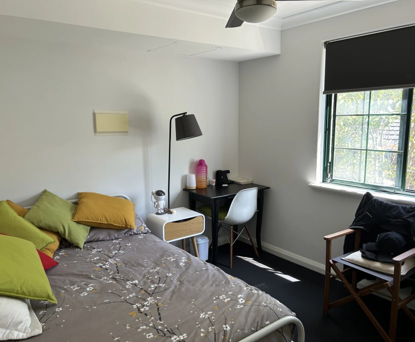 Furnished room with own bathroom