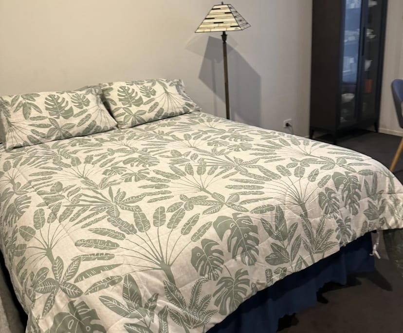 Furnished room studio flat for rent