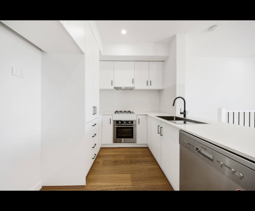 Unfurnished room with own bathroom