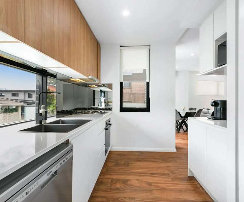 $375, Share-house, 2 bathrooms, Peakhurst NSW 2210