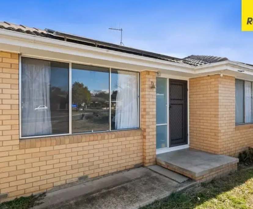 Unfurnished room in a share house